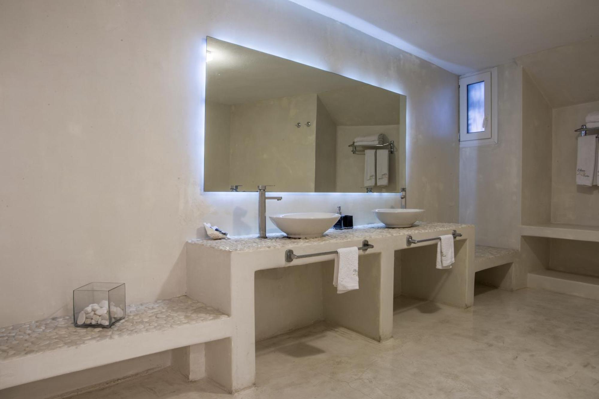 Edem Suites Andros Town Room photo