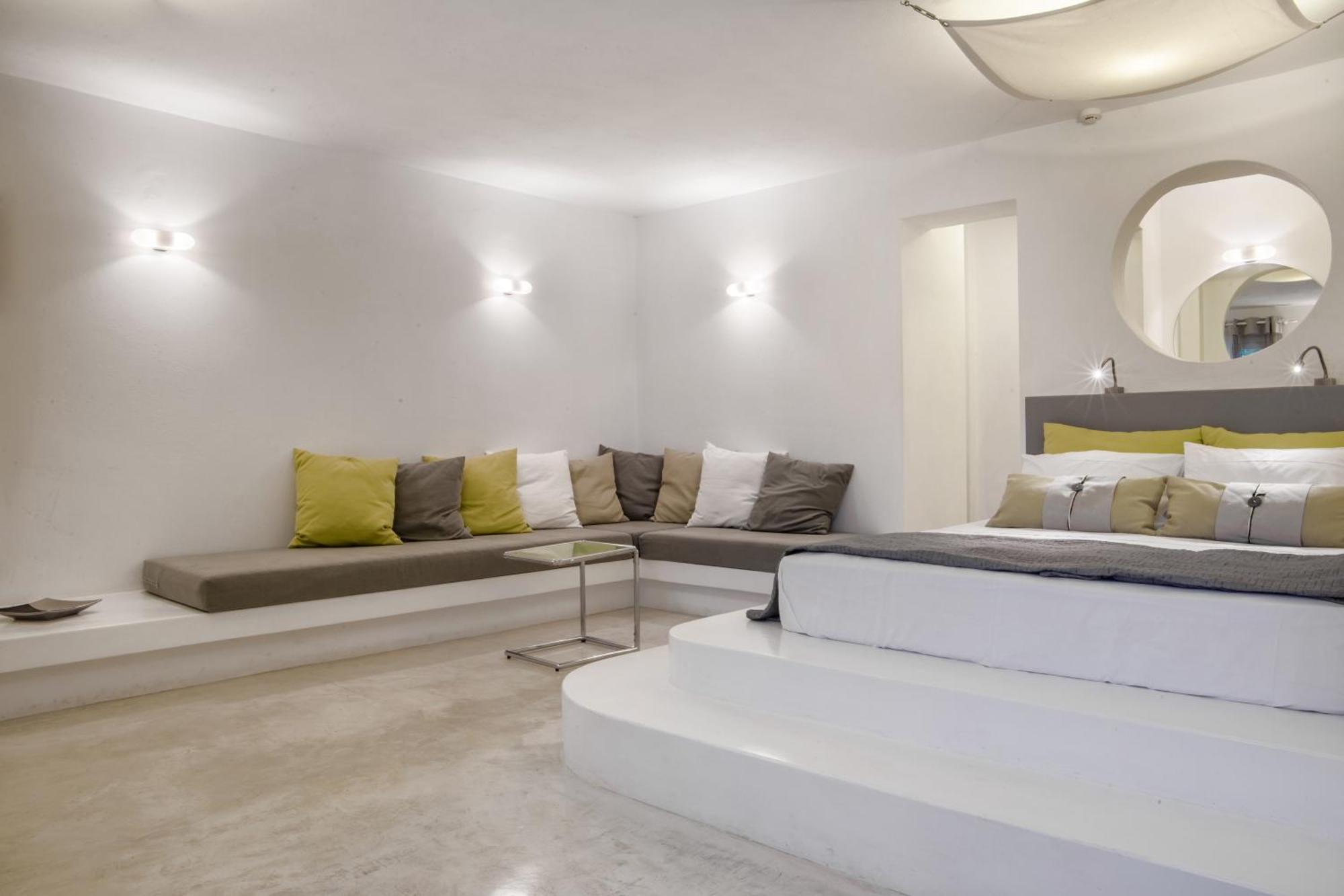 Edem Suites Andros Town Room photo